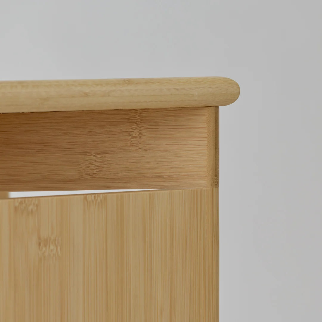 PIVOT chair